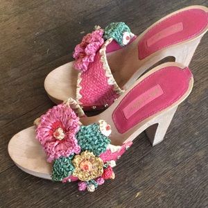 Betsey Johnson Wood Flower Heels